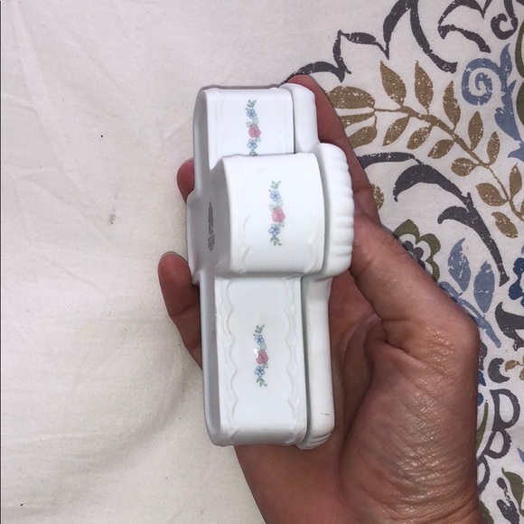 Precious Moments Cross This Day is Made in Heaven - Picture 3 of 5